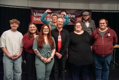 Auf dem Bild von links nach rechts unser neuer Kreisvorstand: Emilio Baum, Lucy Korbanek, Friederike Meierotte, Kathrin Vogler, Gerrit Bresch, Bianca Hielscher, Josua Kümper, Matthias Kohls.
